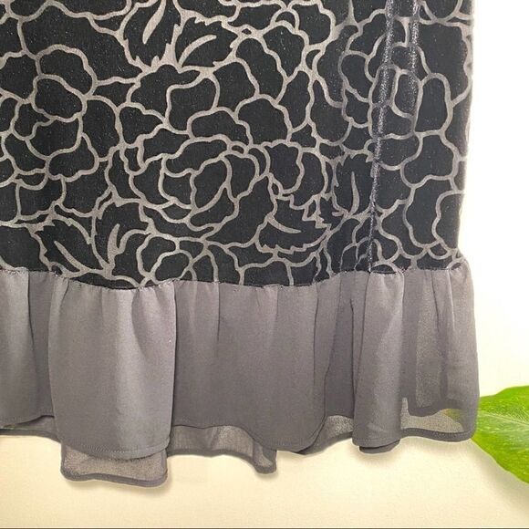 Adrianna Papell black velvet floral peplum top - Picture 2 of 5